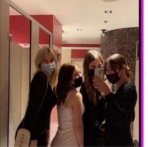 Meet your Posher, Norah